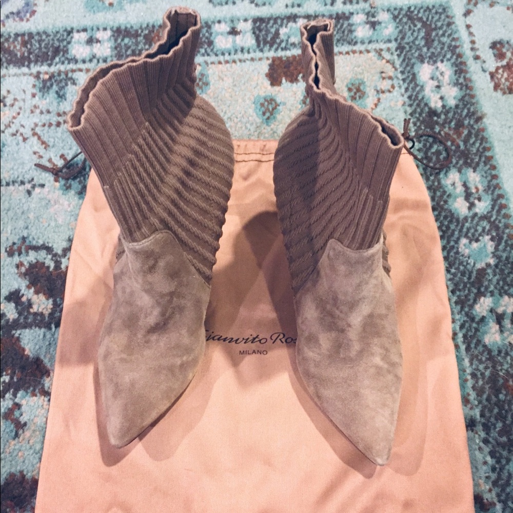 FIRM Gianvito Rossi Katie 85 Mud Bisque Booties 36